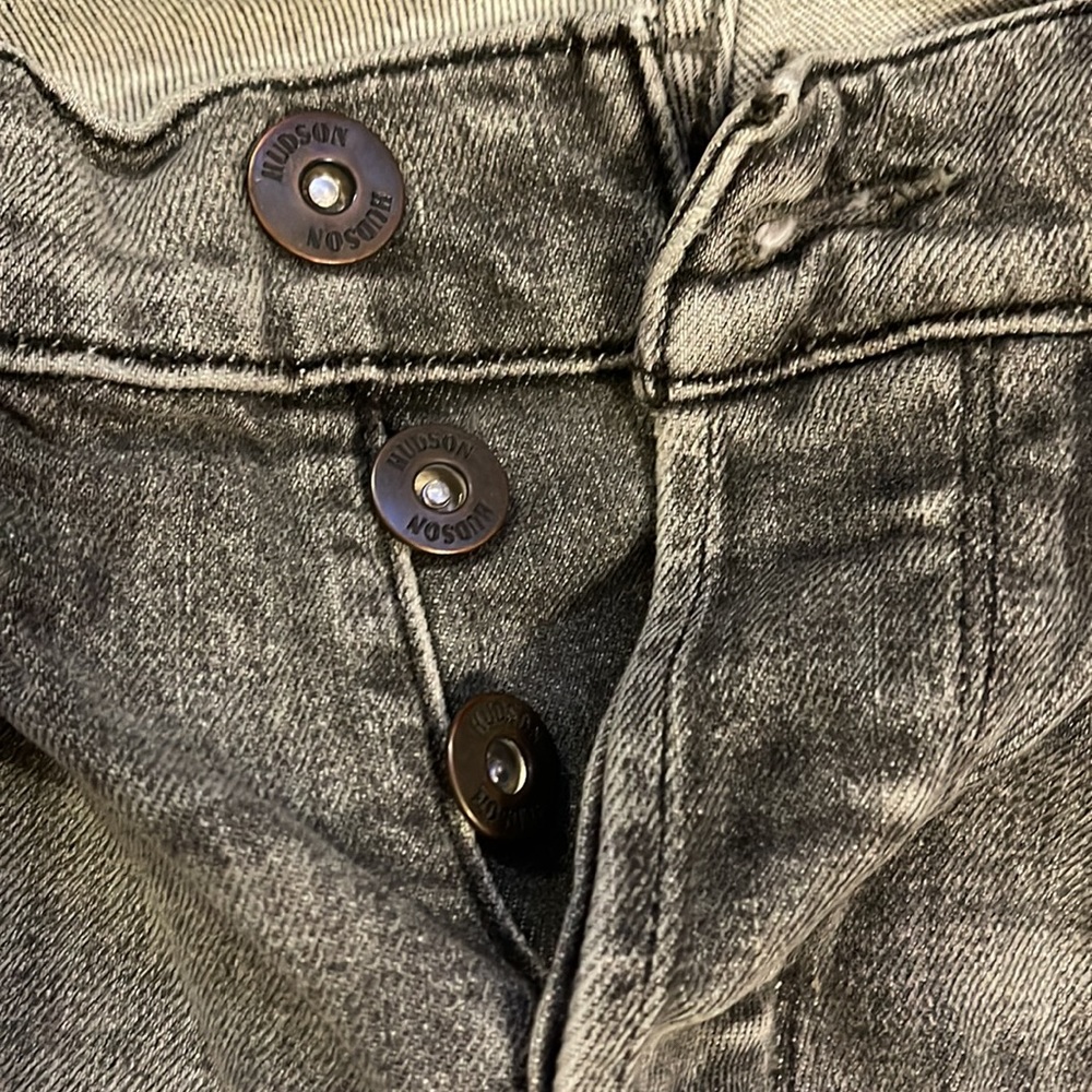 HUDSON Gray Jeans. Size 30” Waist   28” inseam - Picture 6 of 11